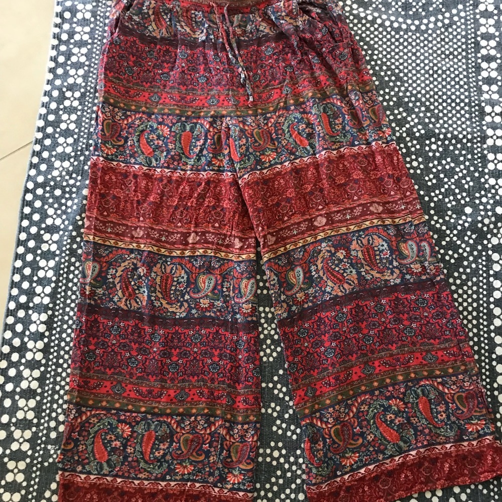 American Eagle Gaucho Pants
